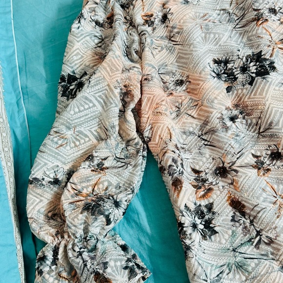 Eid  wear Women 3 PCs salwar suit custom made - Picture 3 of 9